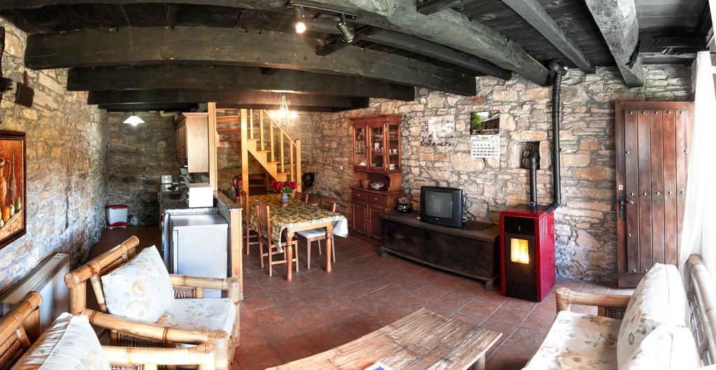 Casa Rural Pandelo ξενώνας Vega de Valcarce Εξωτερικό φωτογραφία